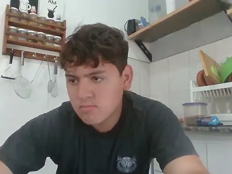 Snapshot of Myboy0020 chatting on November 2025 12:05:02 PM Myboy0020 online show from November 2025 12:05:02 PM