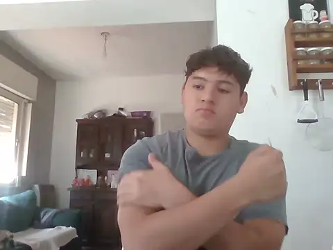 Snapshot of Myboy0020 chatting on November 2025 12:33:01 PM Myboy0020 online show from November 2025 12:33:01 PM