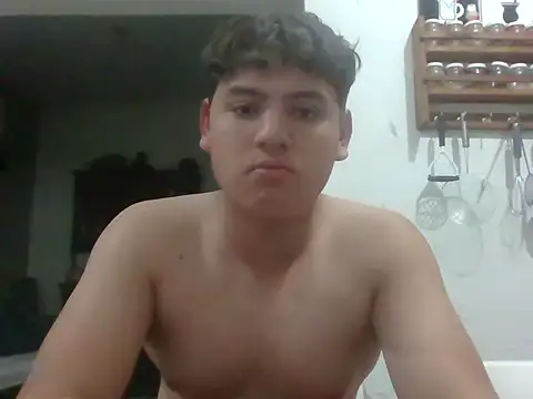 Snapshot of Myboy0020 chatting on November 2025 04:22:01 AM Myboy0020 online show from November 2025 04:22:01 AM