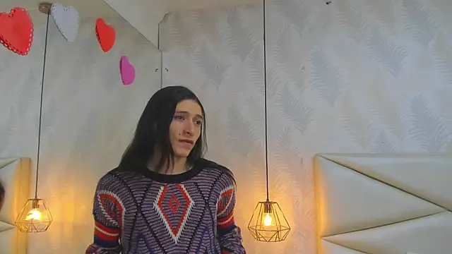 laurettedela rouse online show from November 2025 11:10:01 AM