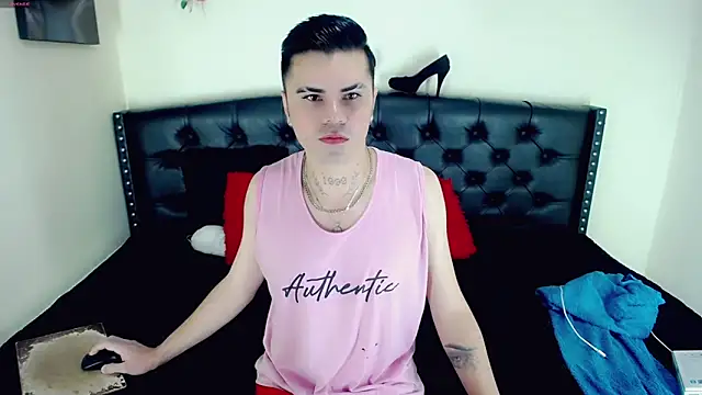 Snapshot of Sebastian_Loaiza chatting on November 2025 11:45:01 AM Sebastian Loaiza online show from November 2025 11:45:01 AM