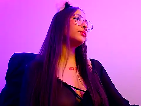 Snapshot of HanaLush27 chatting on November 2025 12:44:01 AM HanaLush27 online show from November 2025 12:44:01 AM