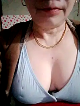 small-house123 online show from February 2026 01:10:02 AM