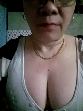 small-house123 online show from February 2026 11:24:02 PM