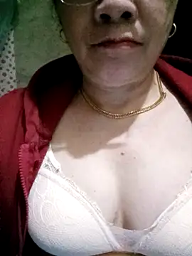 small-house123 online show from February 2026 01:23:02 PM