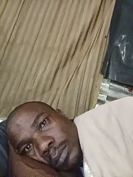 Snapshot of Ndodemnyama@xh chatting on June 2026 06:03:02 PM Ndodemnyamaxh online show from June 2026 06:03:02 PM