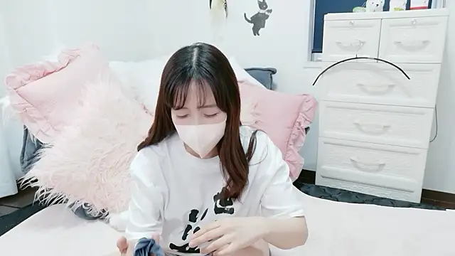 Snapshot of Sana_84 chatting on May 2026 09:25:01 AM Sana 84 online show from May 2026 09:25:01 AM