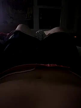 Snapshot of EpicRig10 chatting on November 2025 06:17:02 AM EpicRig10 online show from November 2025 06:17:02 AM