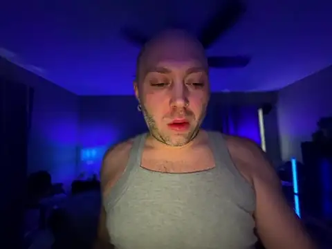 Snapshot of Antnjon chatting on December 2025 02:13:01 PM Antnjon online show from December 2025 02:13:01 PM