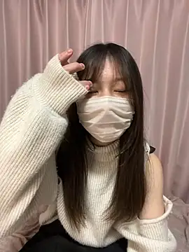 Snapshot of Kanna_072_ chatting on December 2025 03:29:01 PM Kanna 072 online show from December 2025 03:29:01 PM