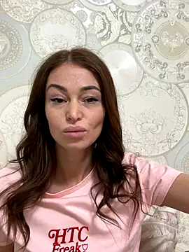 Snapshot of Sindy_Energy chatting on November 2025 12:40:02 PM Sindy Energy online show from November 2025 12:40:02 PM