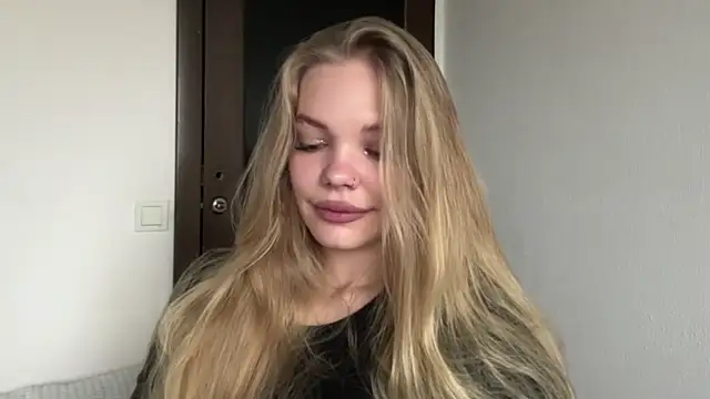 SweetAmelia69 online show from November 2025 05:42:02 AM