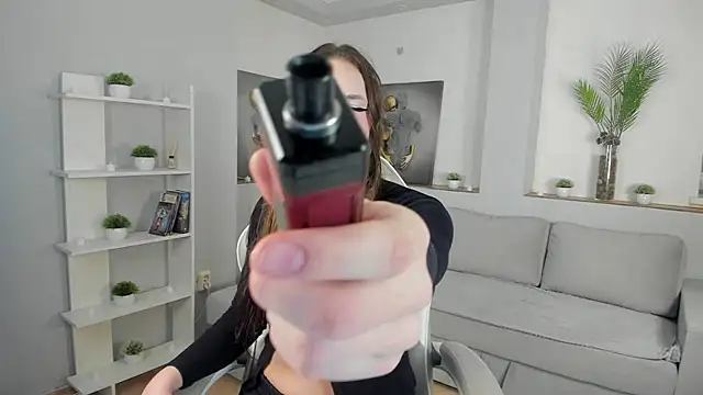 Snapshot of MadisonMongomeri chatting on November 2025 09:10:02 AM MadisonMongomeri online show from November 2025 09:10:02 AM