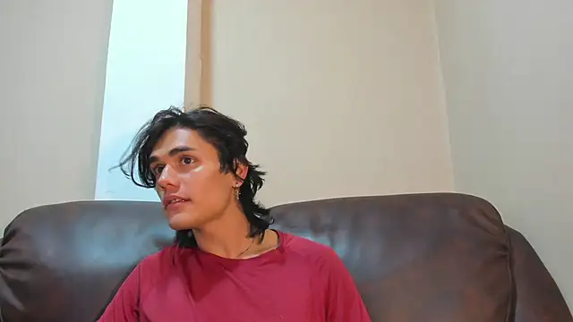 Snapshot of James_Morrisonm chatting on November 2025 10:32:02 PM James Morrisonm online show from November 2025 10:32:02 PM