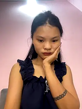 Snapshot of lung-linh chatting on November 2025 06:05:02 AM lung-linh online show from November 2025 06:05:02 AM