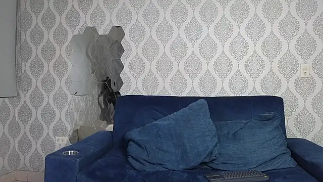 Snapshot of Boy_savoy chatting on November 2025 07:41:02 AM Boy savoy online show from November 2025 07:41:02 AM