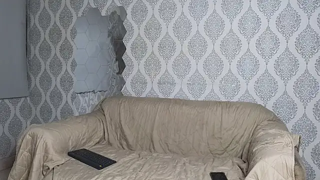 Snapshot of Boy_savoy chatting on December 2025 07:28:01 AM Boy savoy online show from December 2025 07:28:01 AM