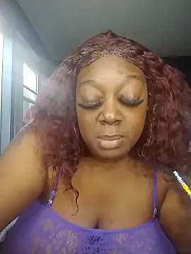 Snapshot of BiancaClarkson chatting on November 2025 08:40:01 PM BiancaClarkson online show from November 2025 08:40:01 PM