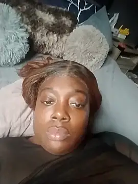 Snapshot of BiancaClarkson chatting on November 2025 05:57:01 PM BiancaClarkson online show from November 2025 05:57:01 PM