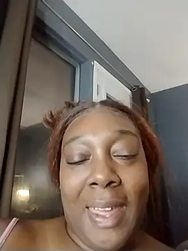 Snapshot of BiancaClarkson chatting on December 2025 01:55:01 AM BiancaClarkson online show from December 2025 01:55:01 AM