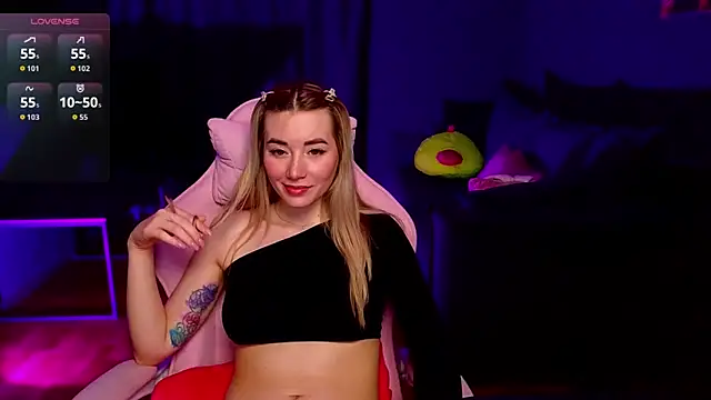 Rosie Mac online show from April 2026 01:36:01 AM