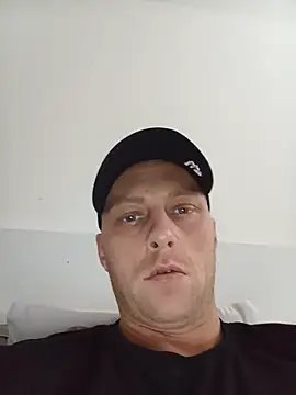 BigTla90 online show from May 2026 07:09:02 PM