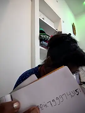 Simmy hot online show from December 2025 04:35:02 PM