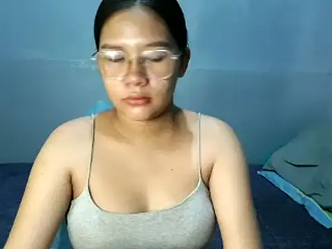 hotsexyreb online show from February 2026 04:31:02 AM