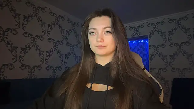 TwotyBright online show from February 2026 04:08:02 AM