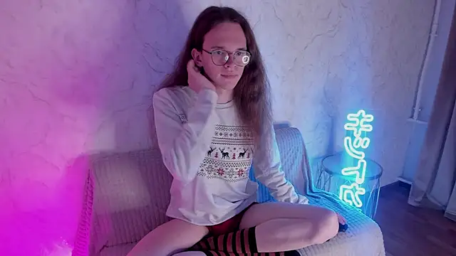 Snapshot of Mark_Glover chatting on December 2025 10:13:01 AM Mark Glover online show from December 2025 10:13:01 AM