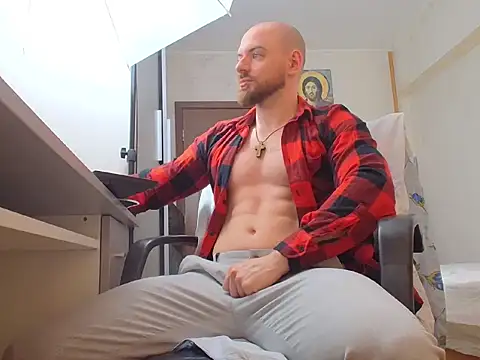 Ryanstone  online show from March 2026 06:36:01 AM