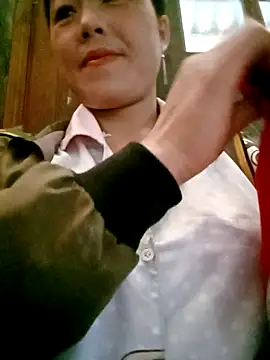 Snapshot of Sara_pusyy chatting on November 2025 04:44:02 AM Sara pusyy online show from November 2025 04:44:02 AM