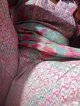 hyd couple7878 online show from February 2026 04:20:01 AM