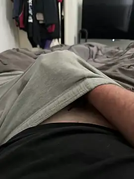 Snapshot of adamblunt59 chatting on January 2026 12:48:01 AM adamblunt59 online show from January 2026 12:48:01 AM