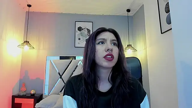 zoe-moreau online show from February 2026 07:54:01 PM