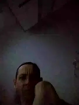 Leutinka online show from April 2026 04:28:02 AM