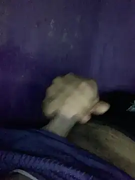 Snapshot of hotman29 chatting on December 2025 01:00:01 AM hotman29 online show from December 2025 01:00:01 AM