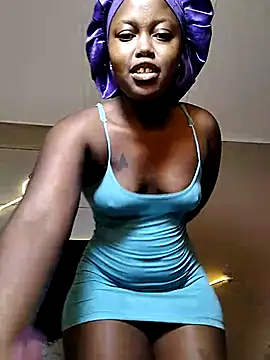 SweetSavage18 online show from July 2026 07:12:02 PM