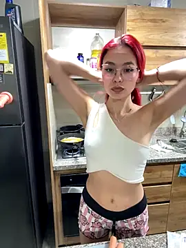 Snapshot of rossyhonney chatting on November 2025 02:25:01 AM rossyhonney online show from November 2025 02:25:01 AM