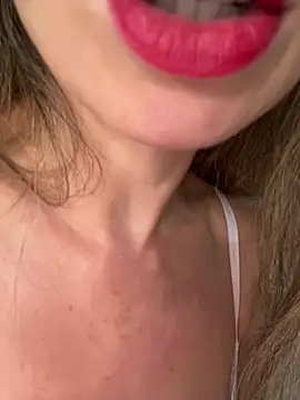 Melzinhasweet online show from March 2026 02:12:02 PM