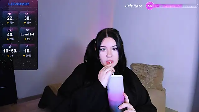 Snapshot of HitoMi2 chatting on November 2025 10:37:01 AM HitoMi2 online show from November 2025 10:37:01 AM