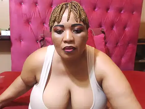 Snapshot of HUGE_BUSTY_EBONY chatting on April 2026 06:01:02 PM HUGE BUSTY EBONY online show from April 2026 06:01:02 PM