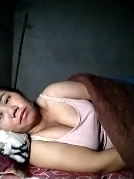 Snapshot of be-yeu chatting on November 2025 04:49:02 PM be-yeu online show from November 2025 04:49:02 PM