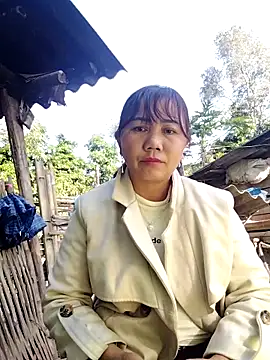 Snapshot of be-yeu chatting on November 2025 01:38:01 AM be-yeu online show from November 2025 01:38:01 AM