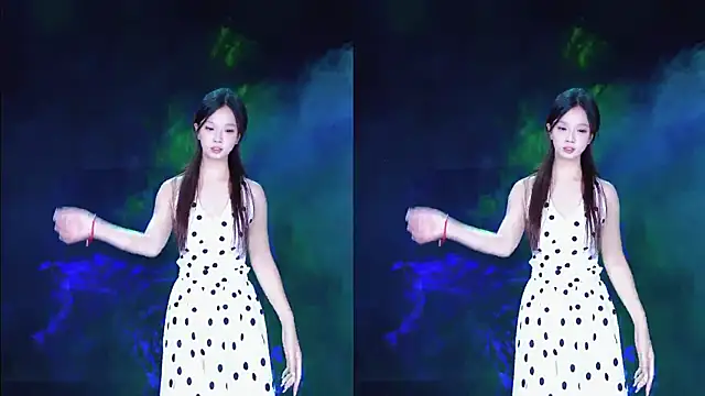 Amazing-001 online show from December 2025 07:53:02 PM