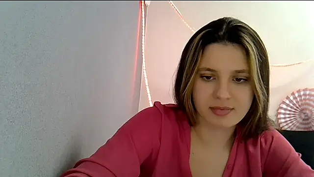 KiraHoney online show from February 2026 01:20:01 PM