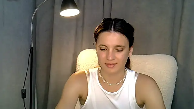 Snapshot of KiraHoney chatting on July 2026 09:58:02 PM KiraHoney online show from July 2026 09:58:02 PM