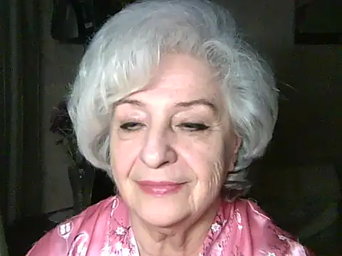 Snapshot of ValeriaKroww chatting on November 2025 09:46:02 PM ValeriaKroww online show from November 2025 09:46:02 PM