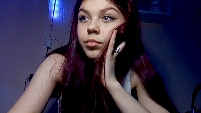 Snapshot of linavox chatting on November 2025 06:18:02 PM linavox online show from November 2025 06:18:02 PM