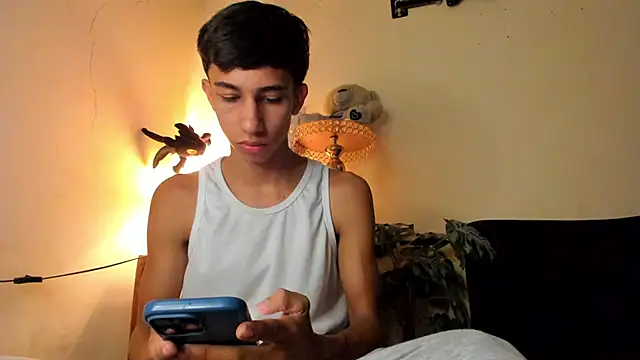 lucian davii online show from December 2025 03:29:01 PM